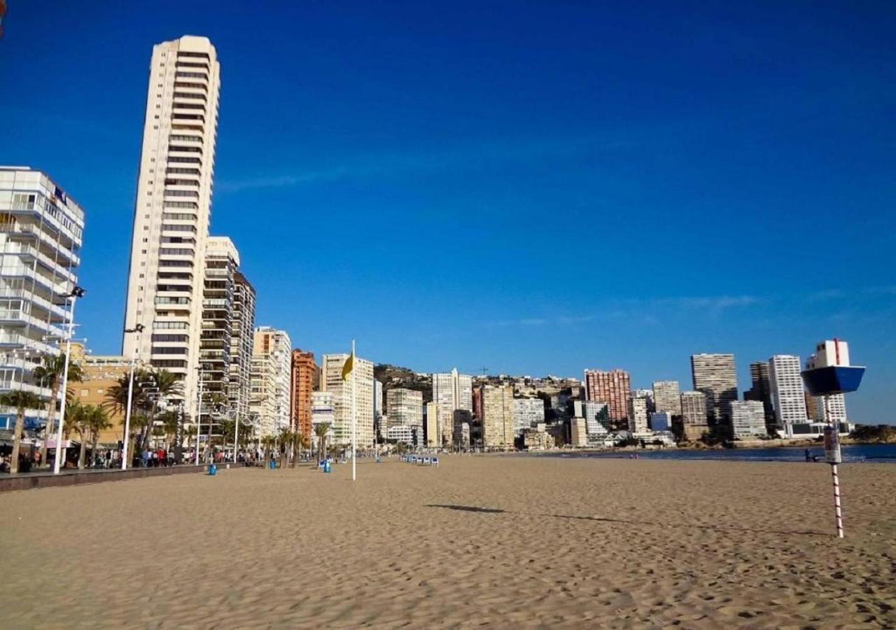 ベニドルムTorre Levante/32アパートメント エクステリア 写真